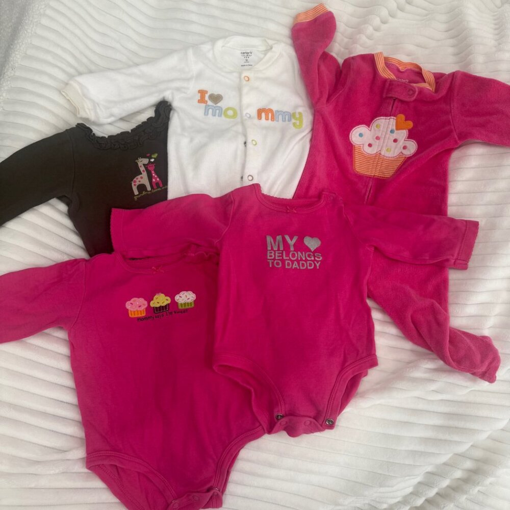 Carter's Girl Bundle 5 pieces 9 months